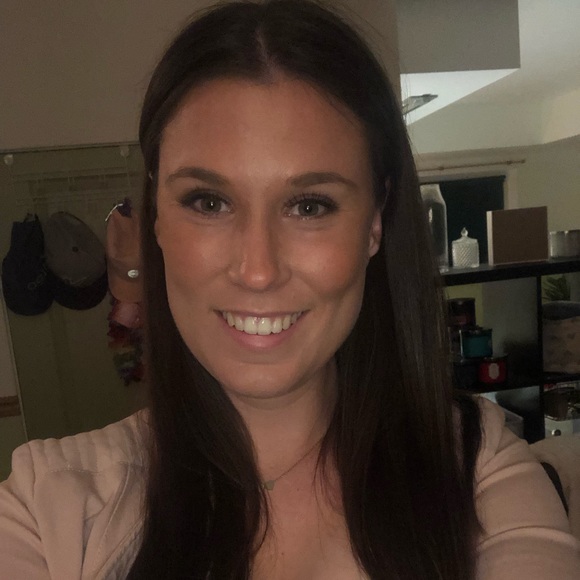 Meet your Posher, Lau - Picture 1 of 1